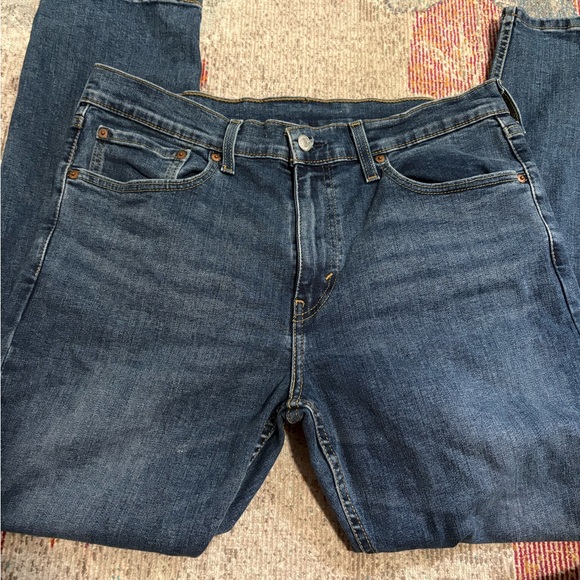 Levi's Dark Blue Relaxed Fit Jeans - Picture 1 of 3